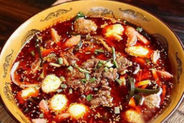 沸鼎香冒菜加盟