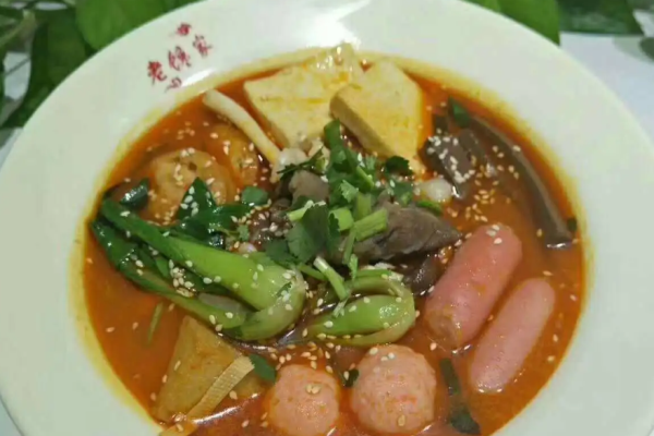 老馋家麻辣烫加盟