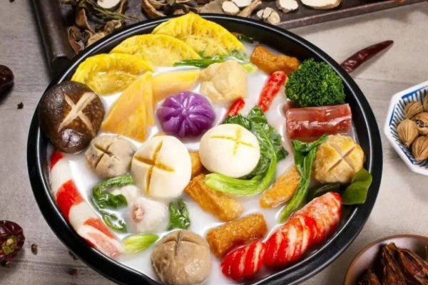 九巷红骨汤麻辣烫加盟