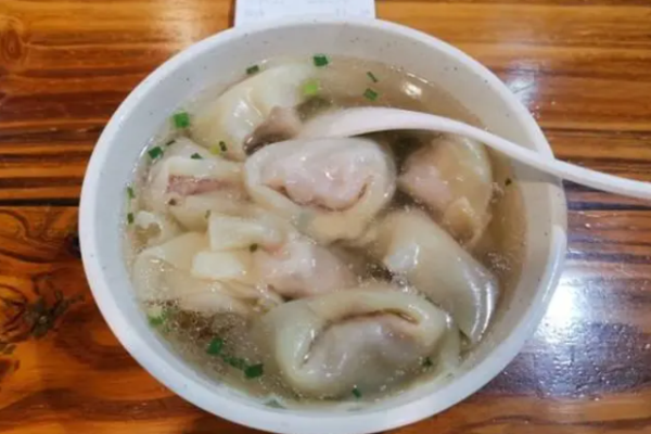 巷外巷馄饨加盟