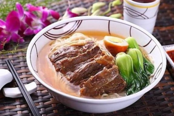 牛少爷牛肉面加盟