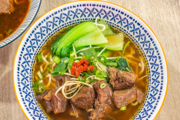 牛少爷牛肉面加盟