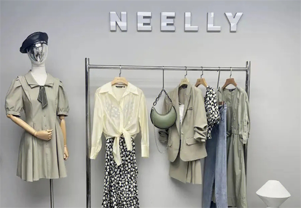 neelly女装