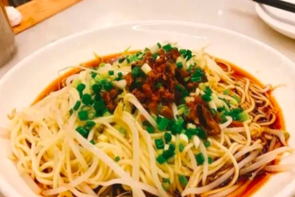 双岭张巷国潮拌面加盟