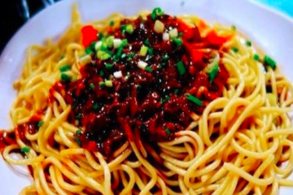 双岭张巷国潮拌面加盟