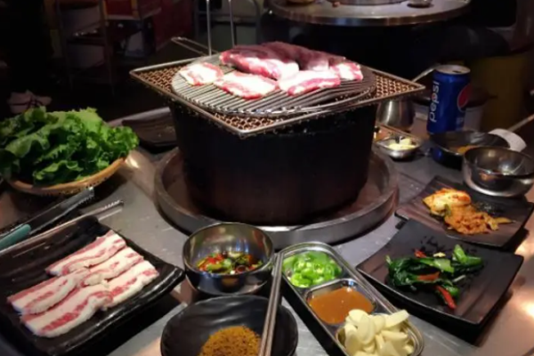 久席泥炉烤肉