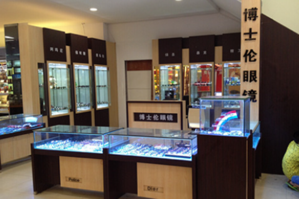 博士伦眼镜店加盟连锁多少钱?