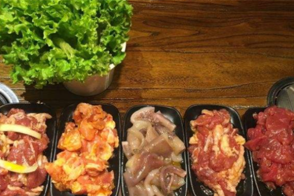 丛记东北烤肉加盟