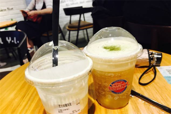 百特茶奶茶