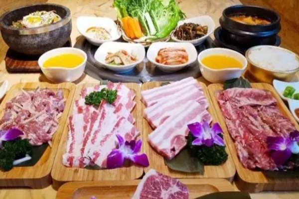 玖段烤肉加盟