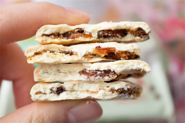季博子量贩零食
