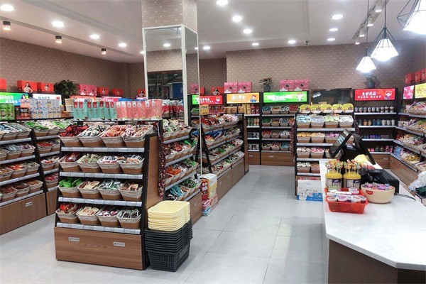 周末里零食生活馆加盟