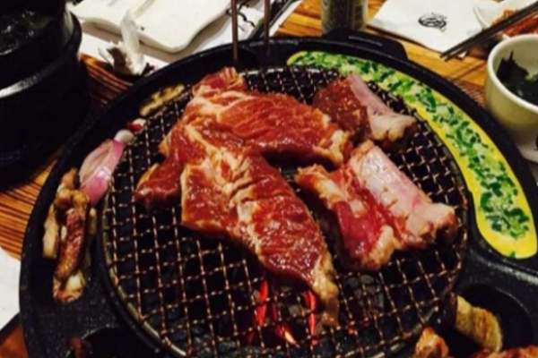 猫派烤肉加盟