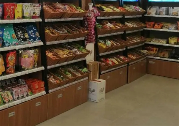 老公大人零食店