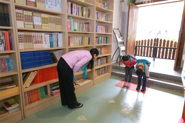 学乐早教班