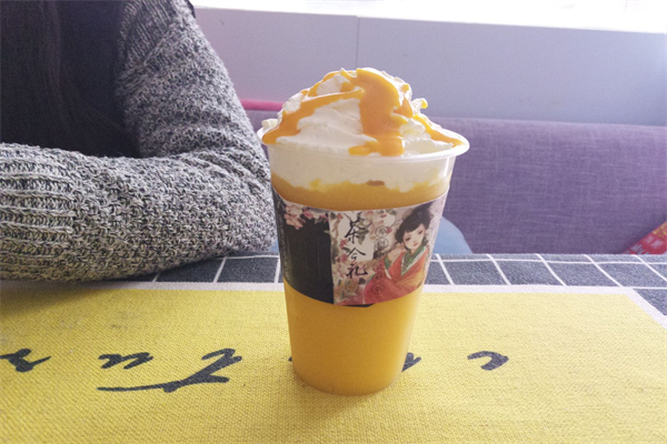 茶合礼奶茶