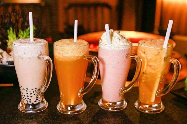 大口狗奶茶
