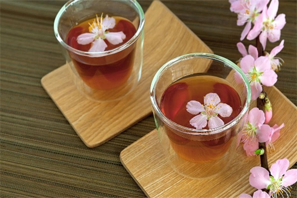 花枝奶茶