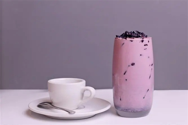 at奶茶店