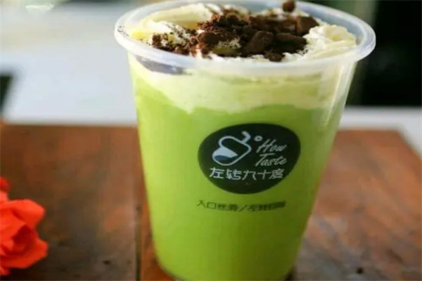 左转90度奶茶加盟