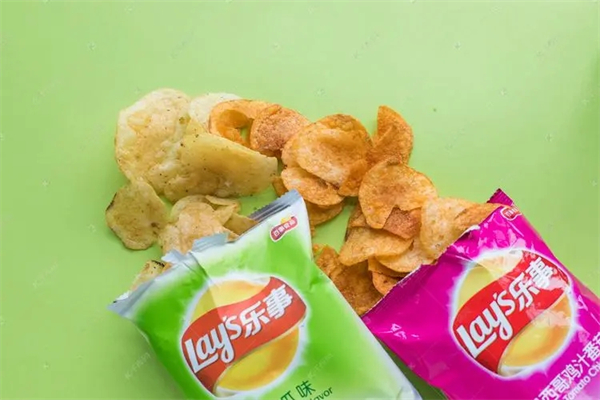 思味特量贩零食
