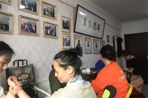 李德修小儿推拿加盟