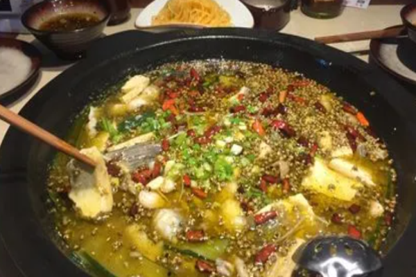 蛙子七椒麻鱼
