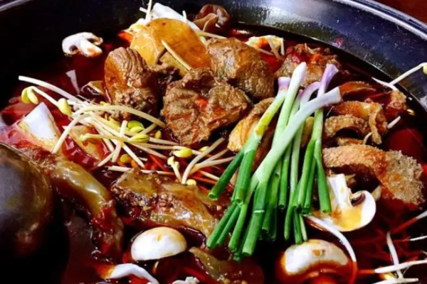 捌大坨牛肉火锅