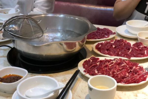 粤潮牛肉火锅店加盟