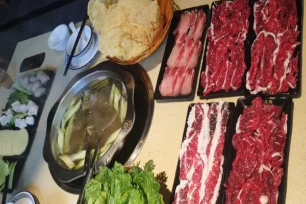 喜来潮家牛肉火锅加盟
