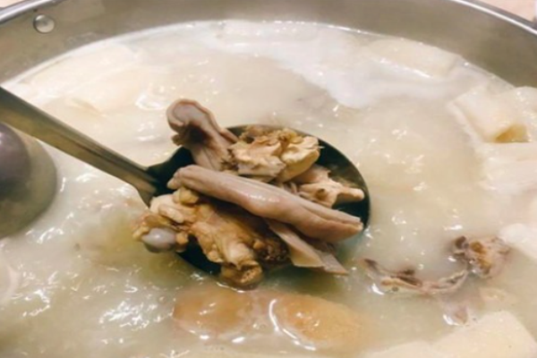 顺德公猪肚鸡加盟