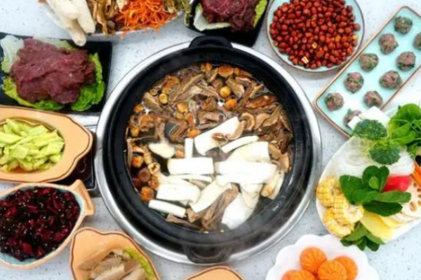 不嘴软菌汤黄牛肉