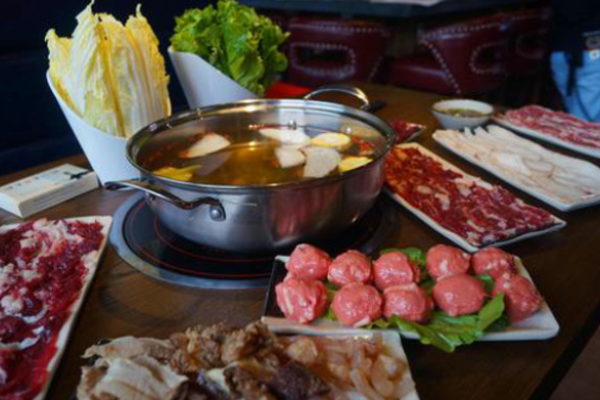 高兴壹锅牛肉火锅加盟