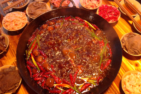 渝麒麟老火锅