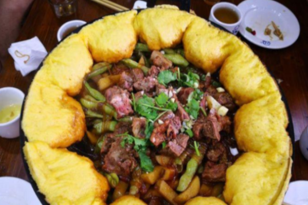 张家大院大骨贴饼子加盟