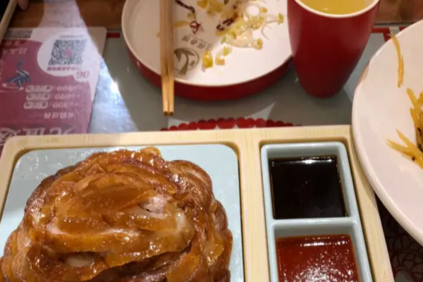 小桃红春饼烤鸭加盟怎么样?