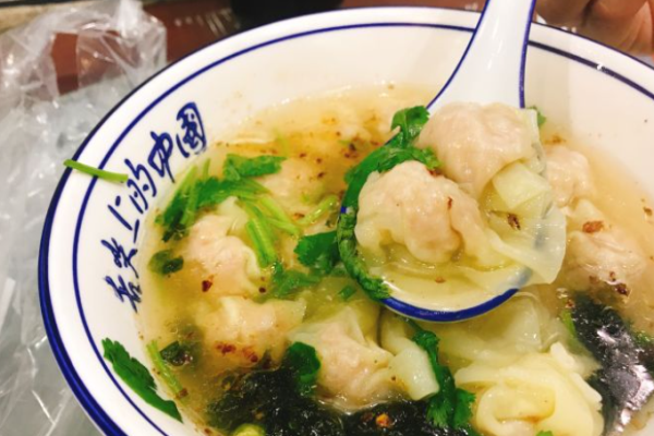 陈小姐馄饨店加盟