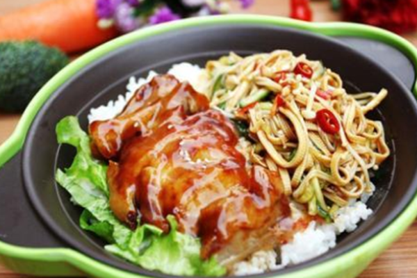 小付烤肉拌饭加盟