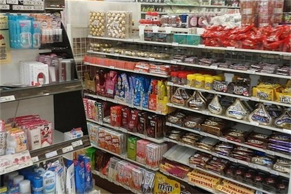 港圃z11便利店