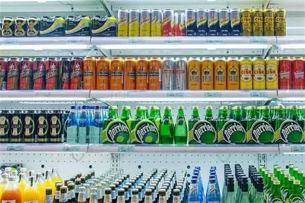 中企红便利店