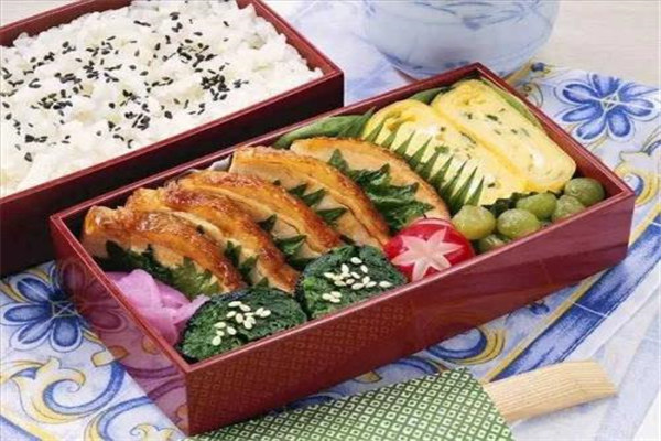及时盒子便当