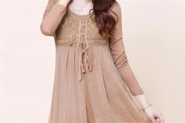 嫱服装