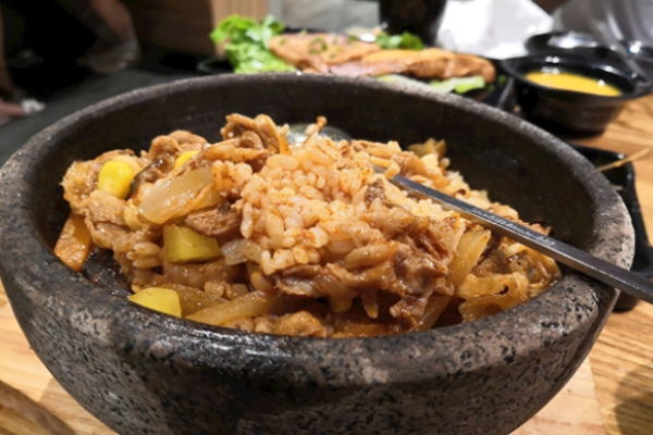 小心牛牛油拌饭加盟
