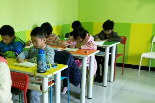 快乐练字学堂加盟