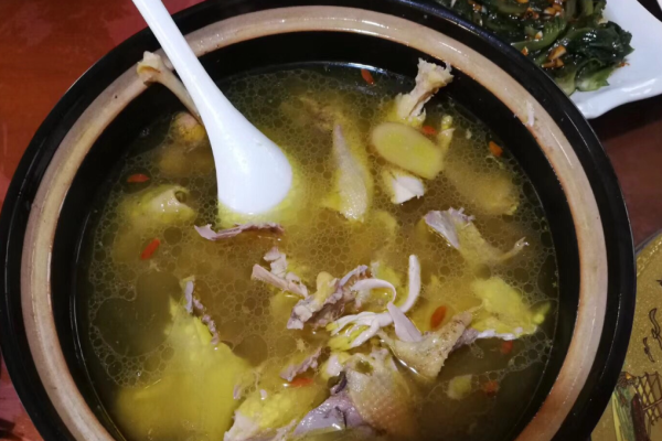 丰生水喜湛江鸡