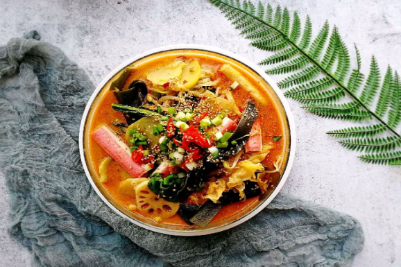 冯北北麻辣烫