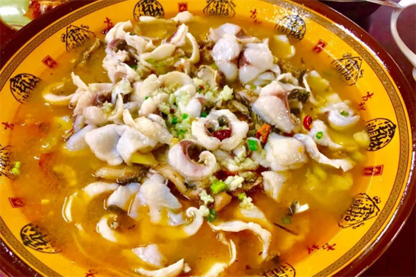 传伟鱼庄
