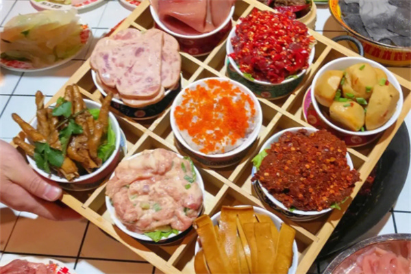 虹星星蒸汽火锅店