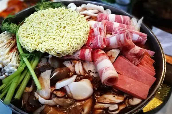 自助部队火锅