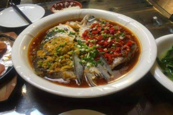 吕仙新湘菜加盟